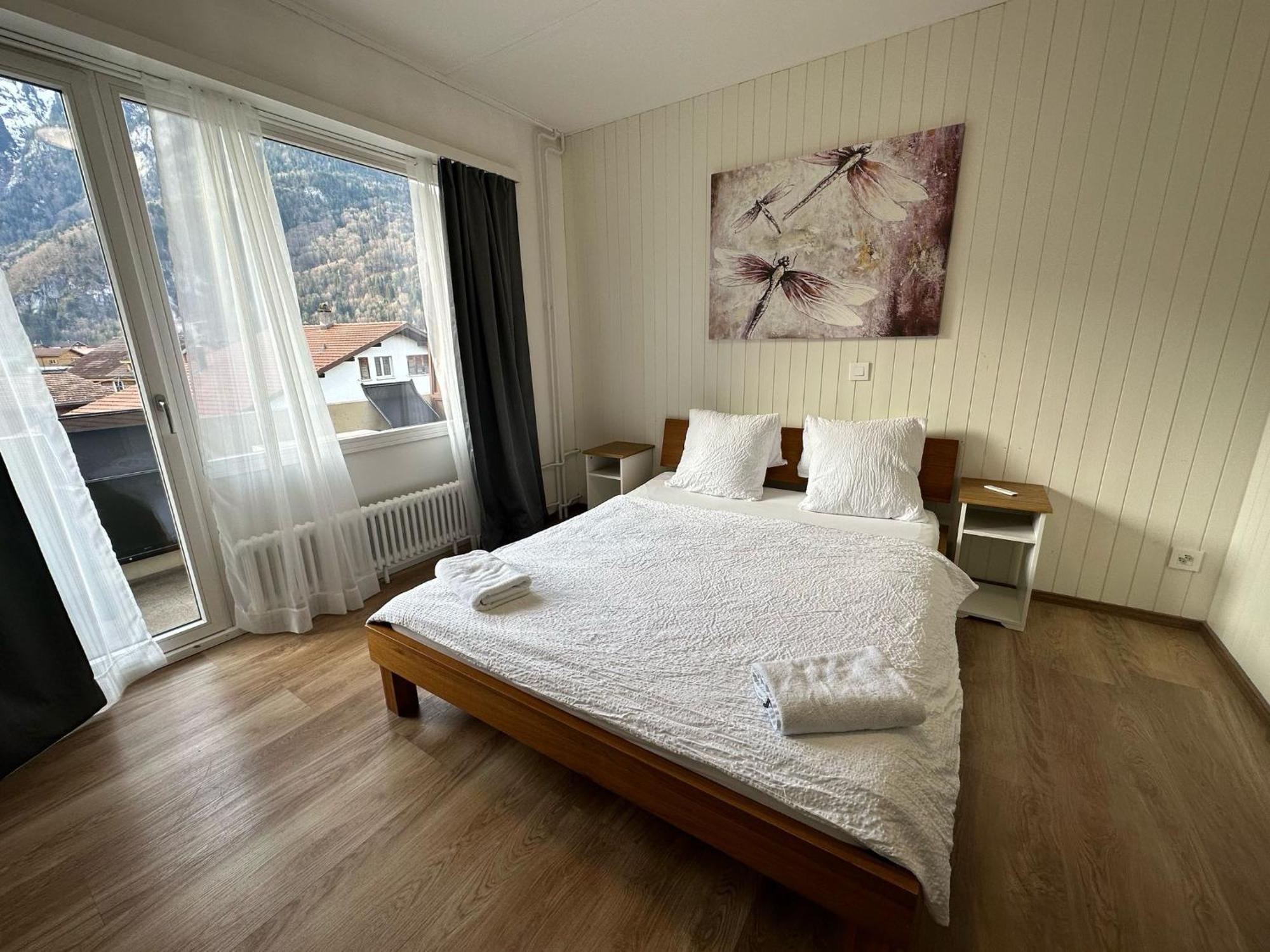 Hotel Christina Wilderswil Esterno foto